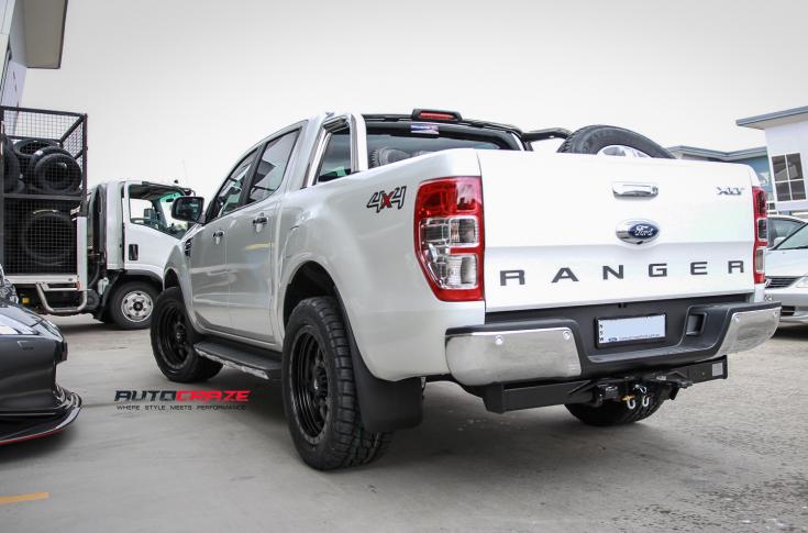 FORD-RANGER-TROPHY-MATTE-BLACK-WITH-ANTHRACITE-RING-5